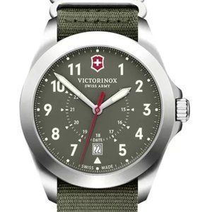 VICTORINOX SWISS ARMY Men's Swiss Heritage Green NATO Strap Watch 40mm